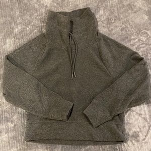 Women’s/old Navy Active sweatshirt